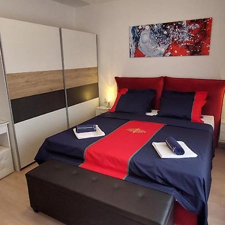 Apartman Perunika Selce Exterior photo
