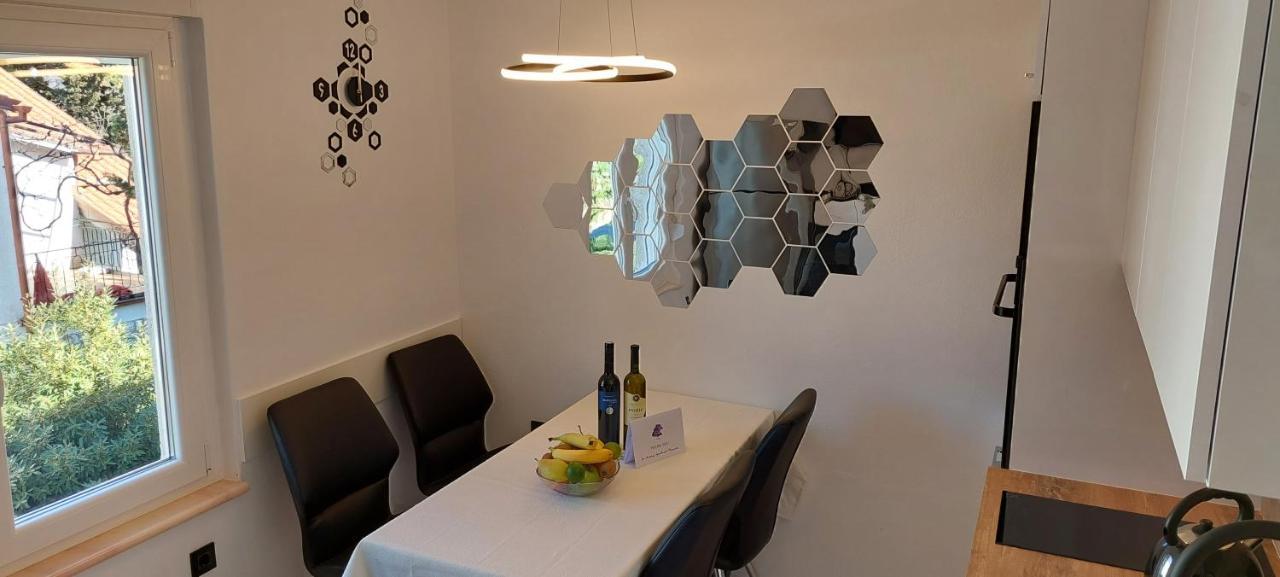 Apartman Perunika Selce Exterior photo