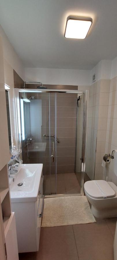 Apartman Perunika Selce Exterior photo